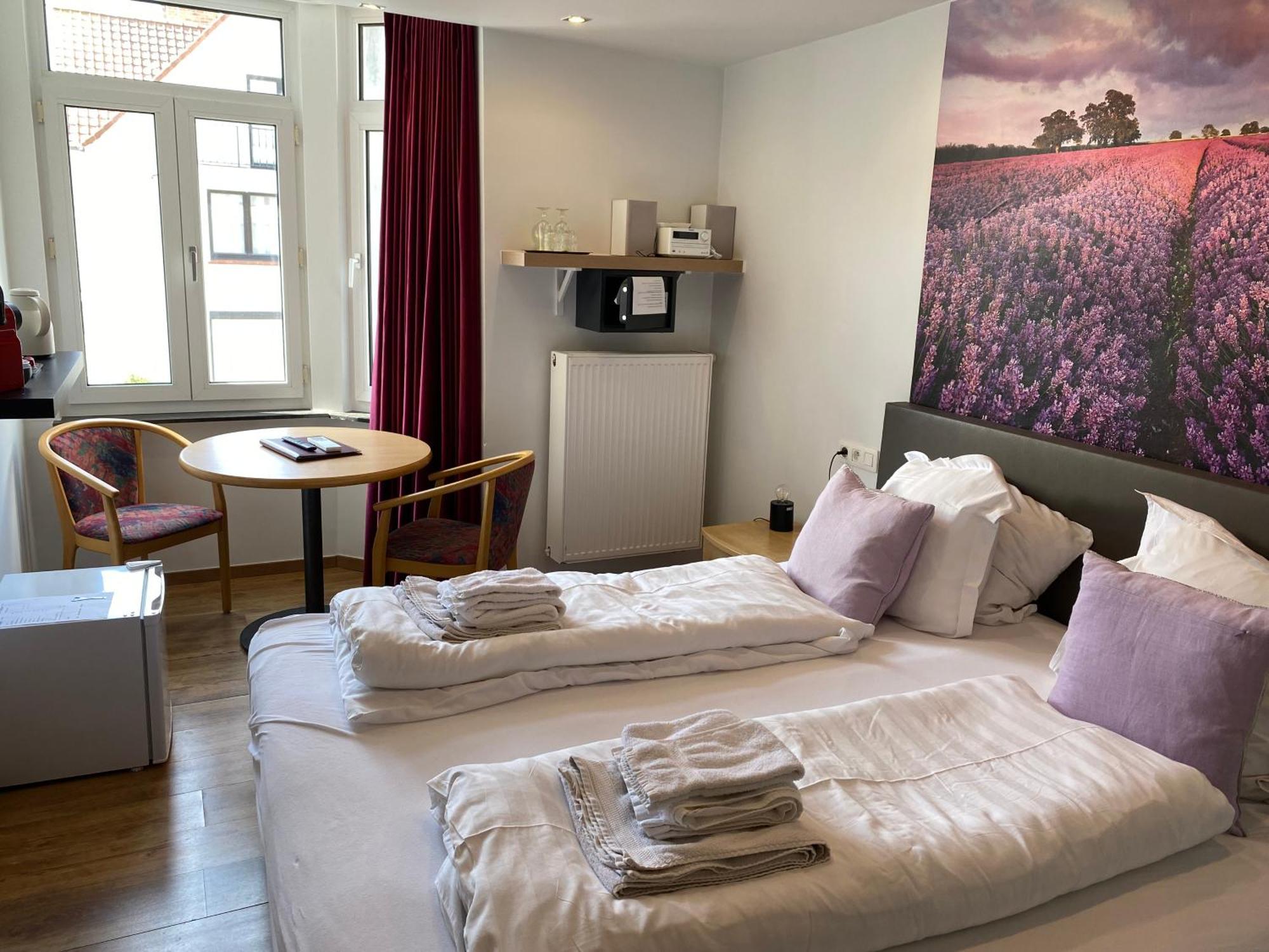 Hotel De Backer Кнокке-Хейст Экстерьер фото